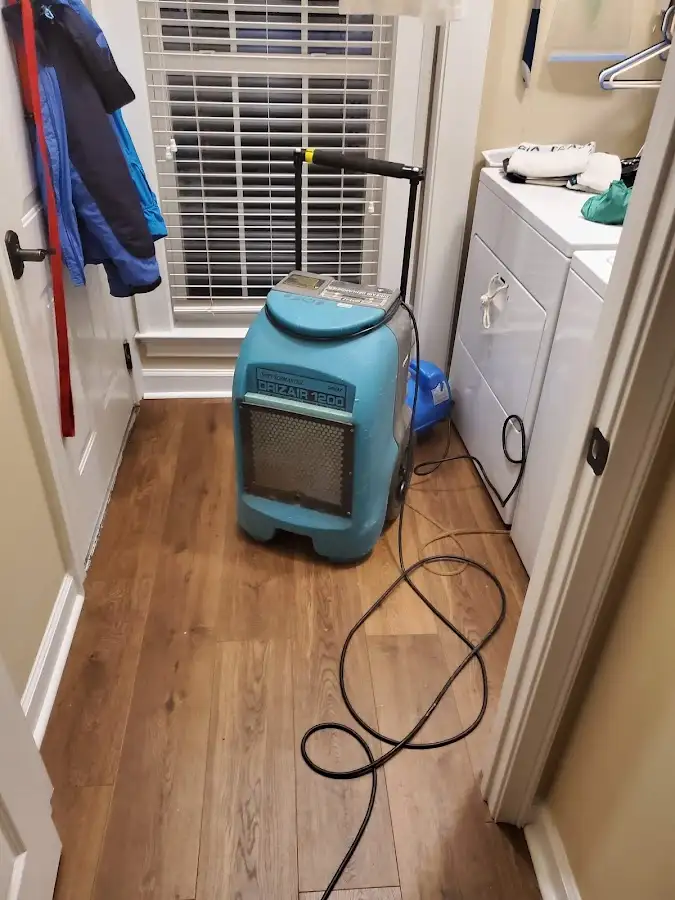 Commercial dehumidifier deployed for Crawl Space Restoration in Myrtle Grove